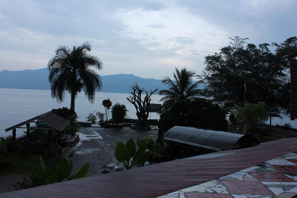 Ambaroba Resort Hotel 툭툭 외부 사진