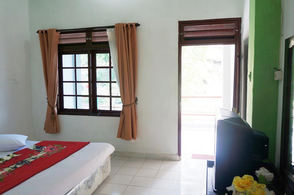 Ambaroba Resort Hotel 툭툭 객실 사진